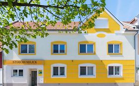 Pension&Weingut Storchenblick